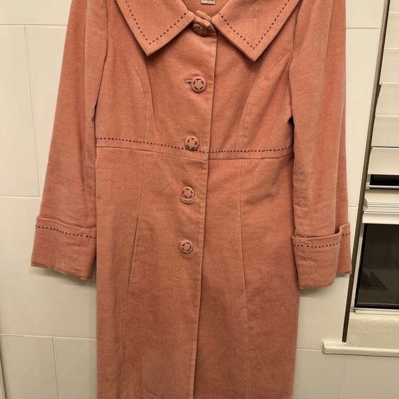 Anthropologie Jackets & Blazers - Anthropology pink velvet vintage coat, size 2, color pink